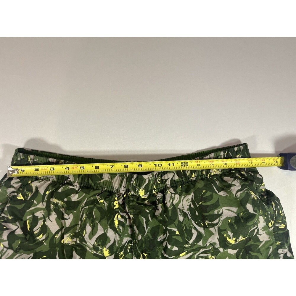 L.L.Bean Men’s Swim Trunks Size L Green Camo Leaf Print Mesh Lined Drawstring - Picture 15 of 16